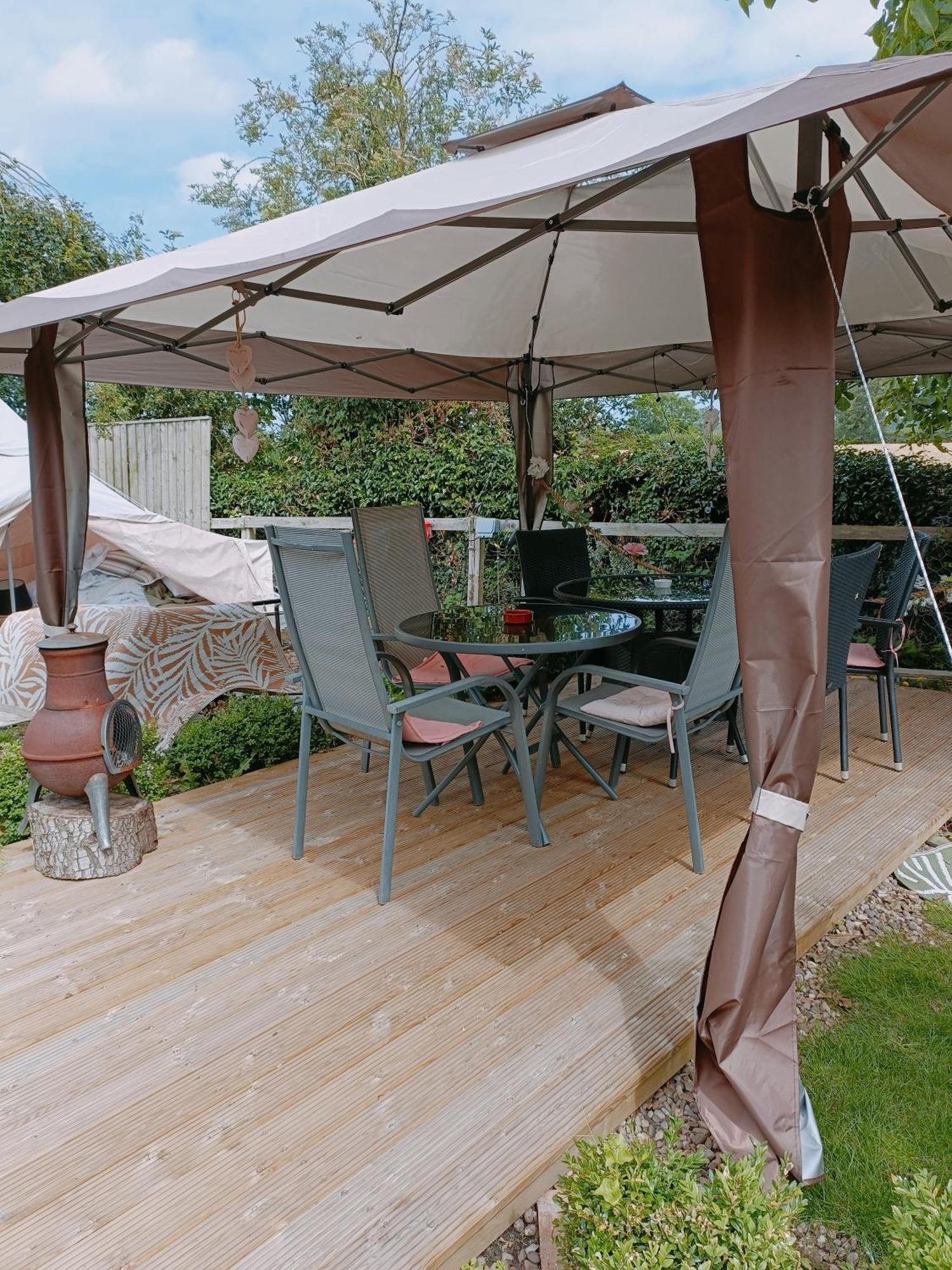 The White Dove Bed And Breakfast With Bell Tents And Private Hot Tubs Coddington  Εξωτερικό φωτογραφία